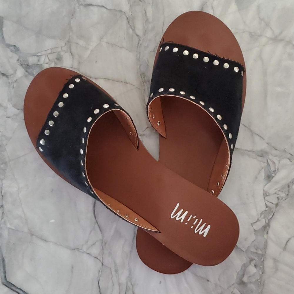 Mi.iM studded asymmetrical slide black